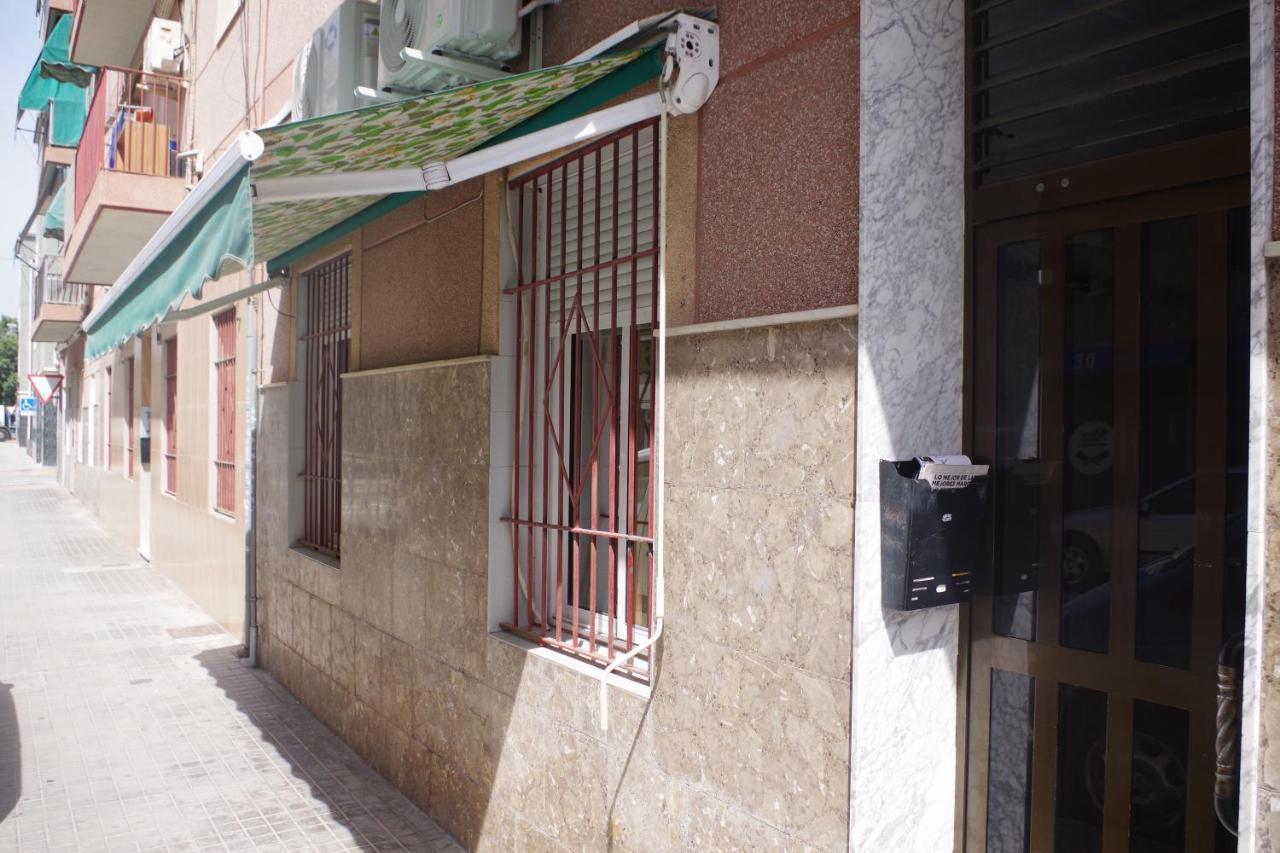 Elche Universidad公寓 外观 照片